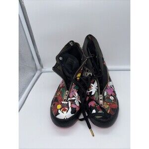 Size 6 Women’s- Converse PatBo